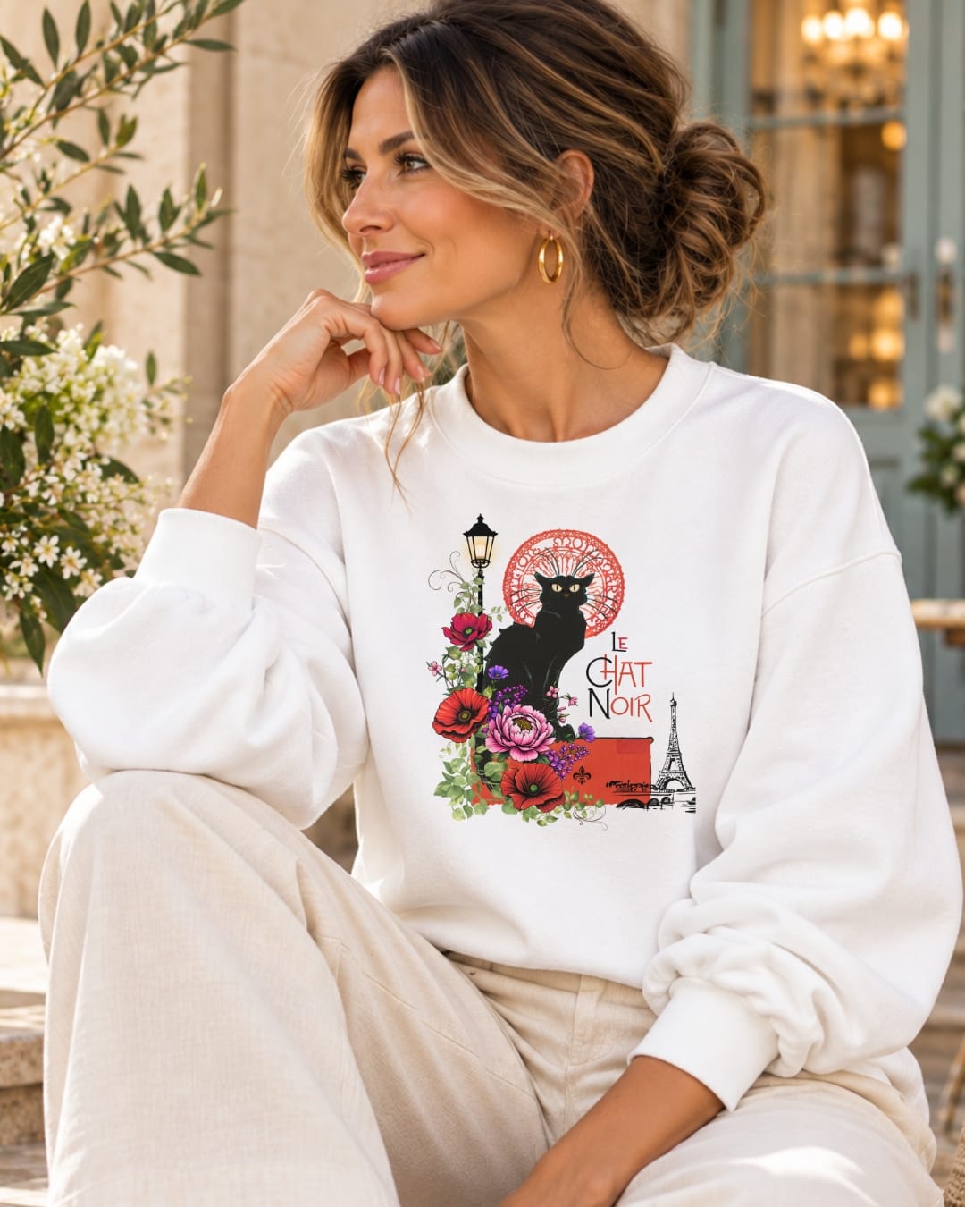 Le Chat Noir Paris Sweatshirt | Vintage French Botanical Art Crewneck